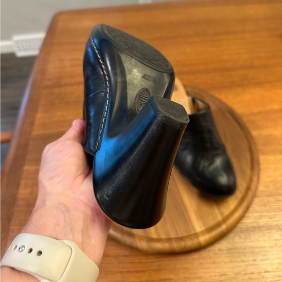 Sofft Madrid Black Leather Heeled Mules Size 7 Comfortable Classic Slip-On Shoes - Picture 10 of 16